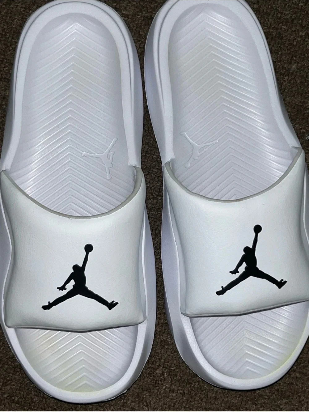 Jordan Franchise Slide HF3263 100 Mens Size 10 White Box Included Only Worn Once